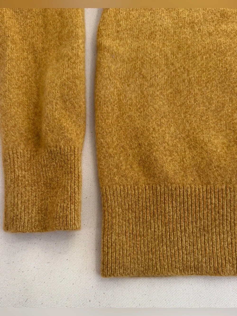 Banana Republic soft merino